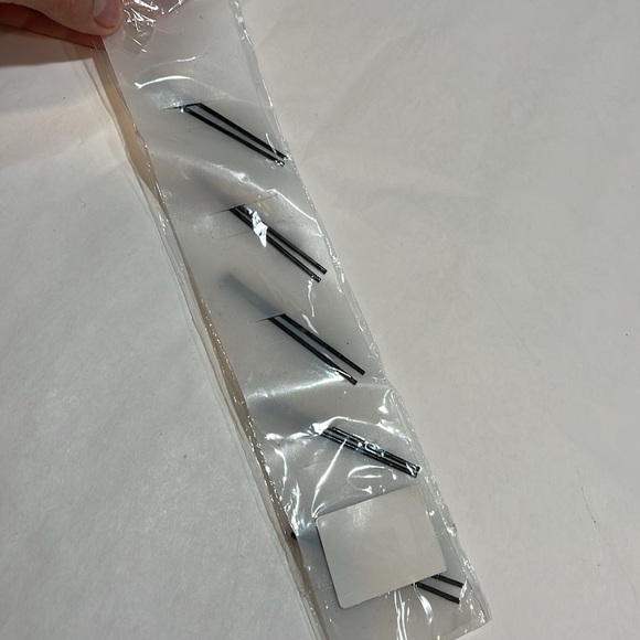 Set of 10 hair bobby pins, black hair pins with silver crystal embellishments - Picture 4 of 4